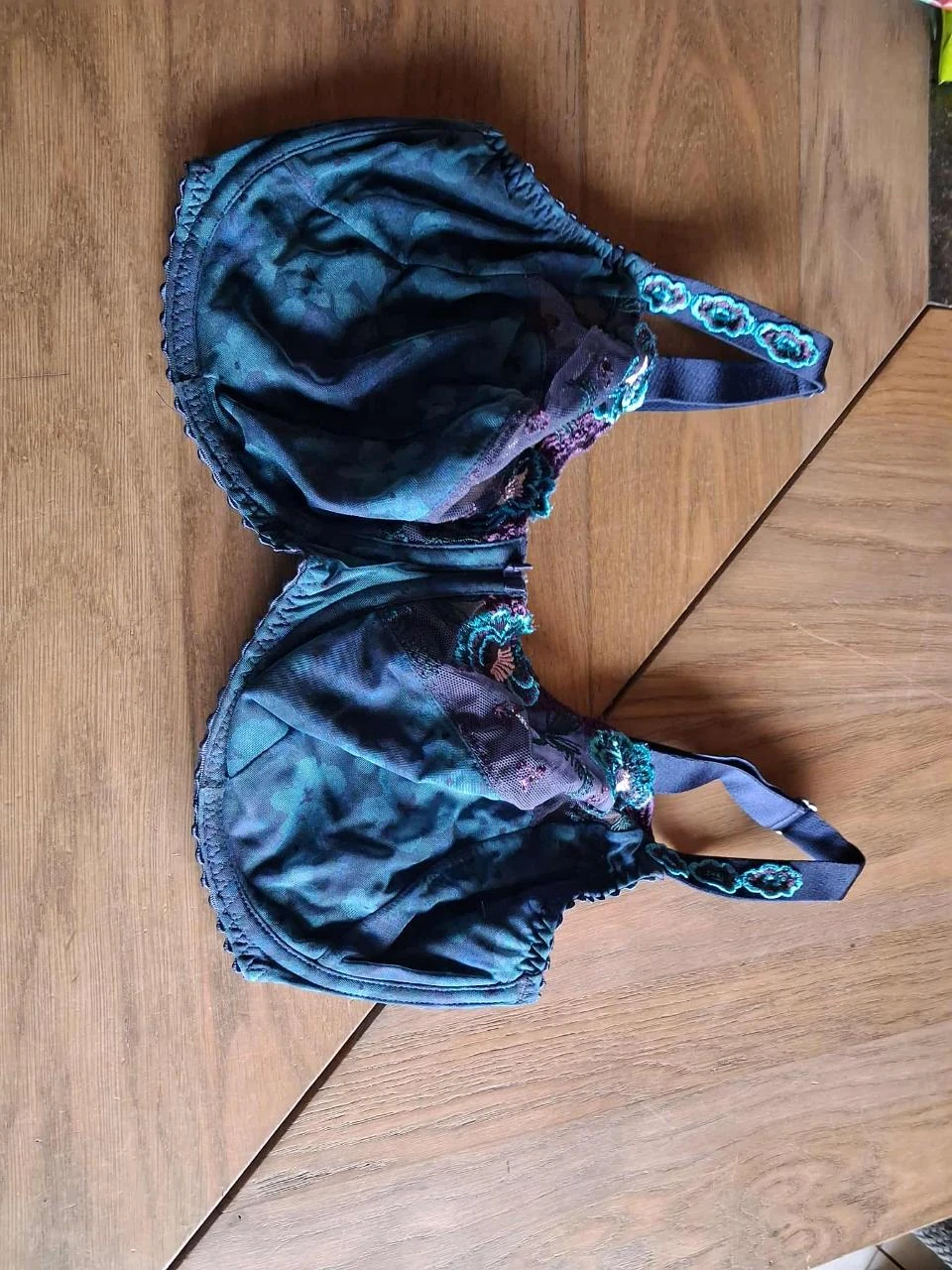 Bh blauw/groen merk prima donna – maat eu 75f / fr 90f
